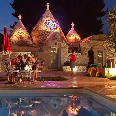 Trulli Le Pupe San Michele Salentino