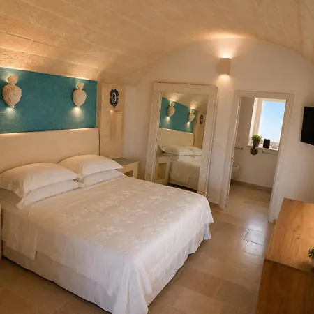 Trulli Le Pupe Bed and Breakfast